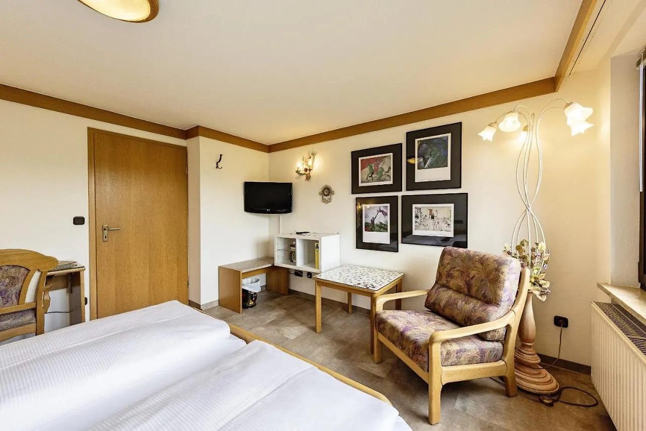 Hotel Lindenhof Hubmersberg Pommelsbrunn 4*,  Germany